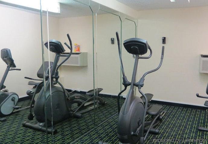 Fairfield Inn & Suites Кларксвилл Экстерьер фото